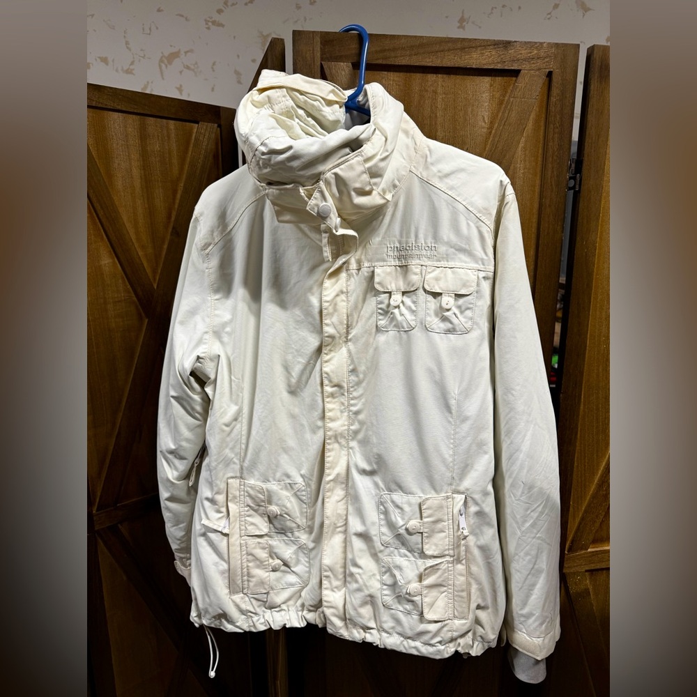 Ladies ski jacket, nearly new, Medium